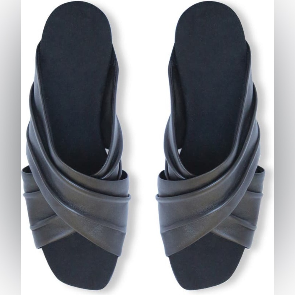 Munro Lee Slide Sandal Women’s 8.5 WIDE